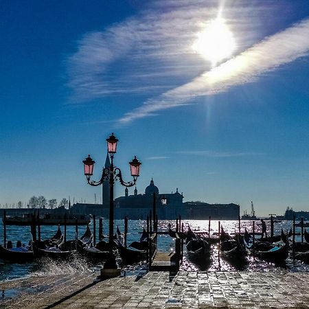 Dorsoduro Venice Apartment Bagian luar foto